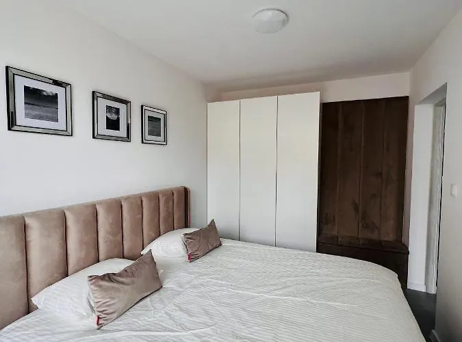 La Familia Natura 公寓 Jastrzębia Góra